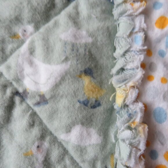 Flannel Rag Quilt With Batting 42 x 42 Blue and Yellow With Ducks - Picture 8 of 12